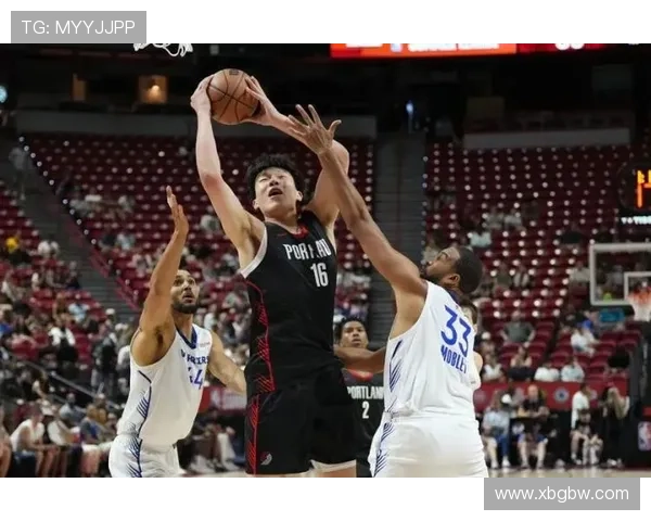 杨瀚森精准击地妙传 西索科迅猛跟进完成暴扣得手