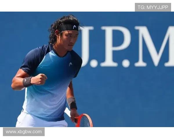 张奔斗评吴易昺在家乡杭州展现最佳状态的精彩动人比赛中的瞬间